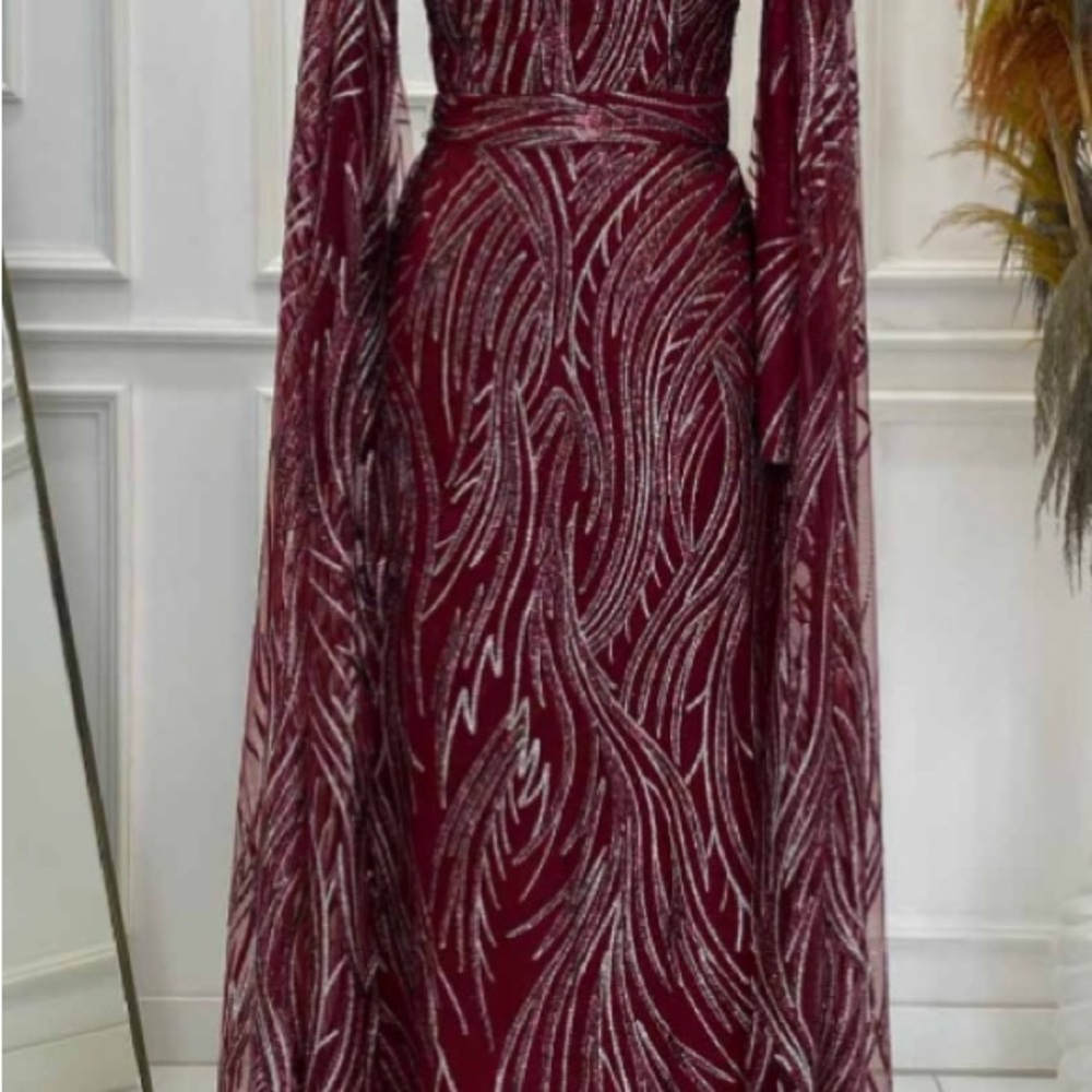 Elegant Burgundy Evening Gown